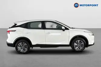 Nissan Qashqai Acenta Premium Automatic Petrol SUV - Stock Number (1681865) - Passenger side