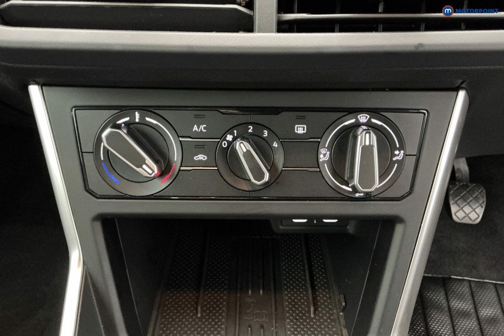 Volkswagen Polo Life Manual Petrol Hatchback - Stock Number (1682120) - 17th supplementary image