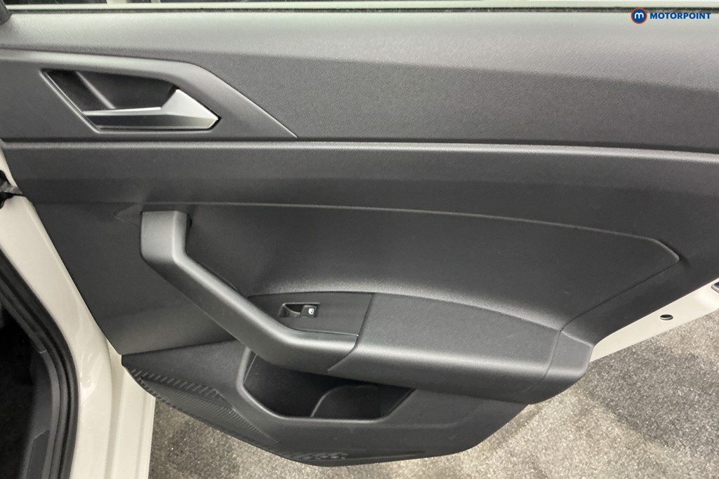 Volkswagen Polo Life Manual Petrol Hatchback - Stock Number (1682120) - 26th supplementary image