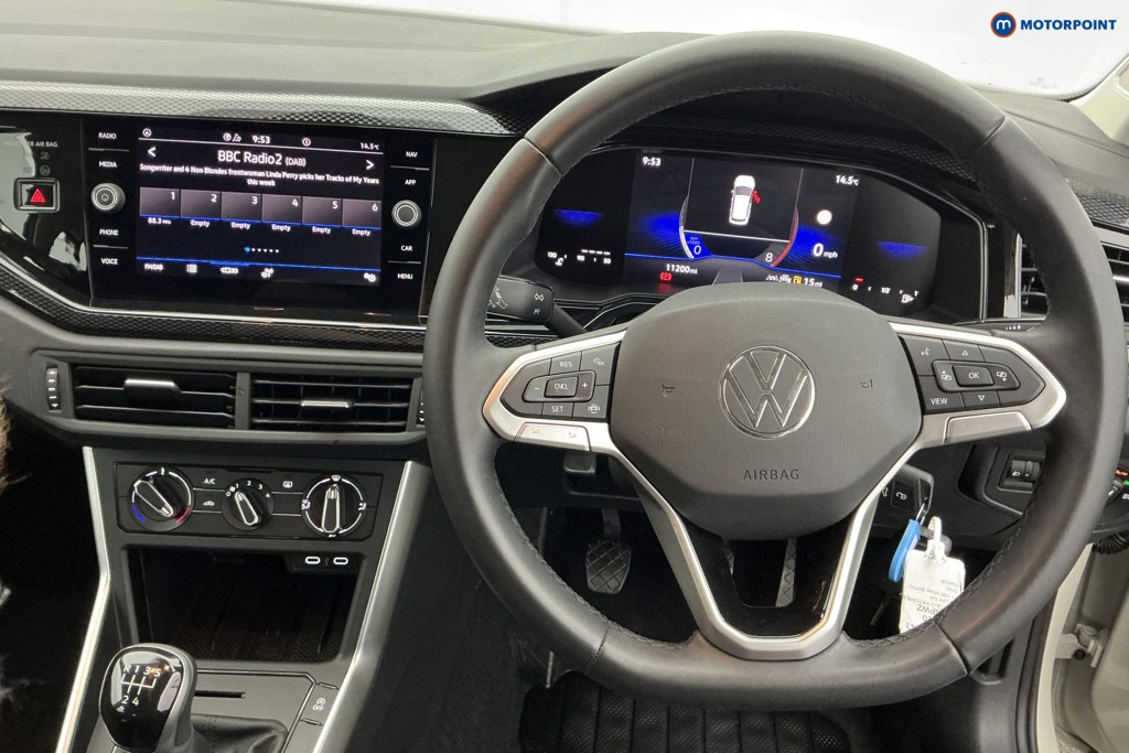 Volkswagen Polo Life Manual Petrol Hatchback - Stock Number (1682120) - 1st supplementary image
