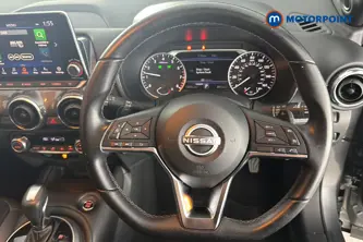 Nissan Juke N-Connecta Automatic Petrol SUV - Stock Number (1682199) - 2nd supplementary image