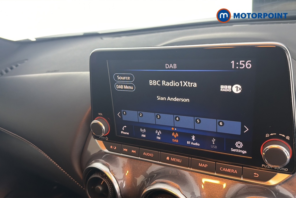 Nissan Juke N-Connecta Automatic Petrol SUV - Stock Number (1682199) - 8th supplementary image