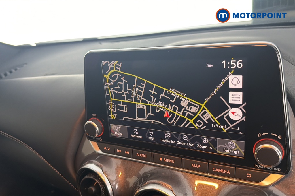 Nissan Juke N-Connecta Automatic Petrol SUV - Stock Number (1682199) - 9th supplementary image