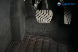 Nissan Juke N-Connecta Automatic Petrol SUV - Stock Number (1682199) - 24th supplementary image