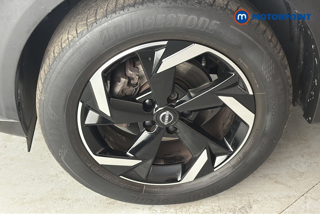Nissan Juke N-Connecta Automatic Petrol SUV - Stock Number (1682199) - 44th supplementary image