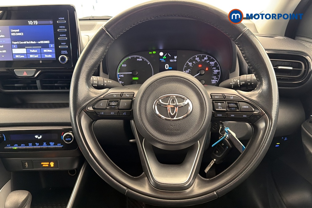 Toyota Yaris Icon Automatic Petrol-Electric Hybrid Hatchback - Stock Number (1682323) - 2nd supplementary image