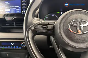 Toyota Yaris Icon Automatic Petrol-Electric Hybrid Hatchback - Stock Number (1682323) - 4th supplementary image
