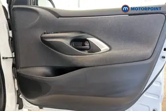 Toyota Yaris Icon Automatic Petrol-Electric Hybrid Hatchback - Stock Number (1682323) - 18th supplementary image