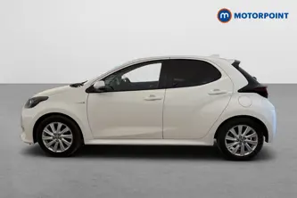 Toyota Yaris Icon Automatic Petrol-Electric Hybrid Hatchback - Stock Number (1682323) - Drivers side