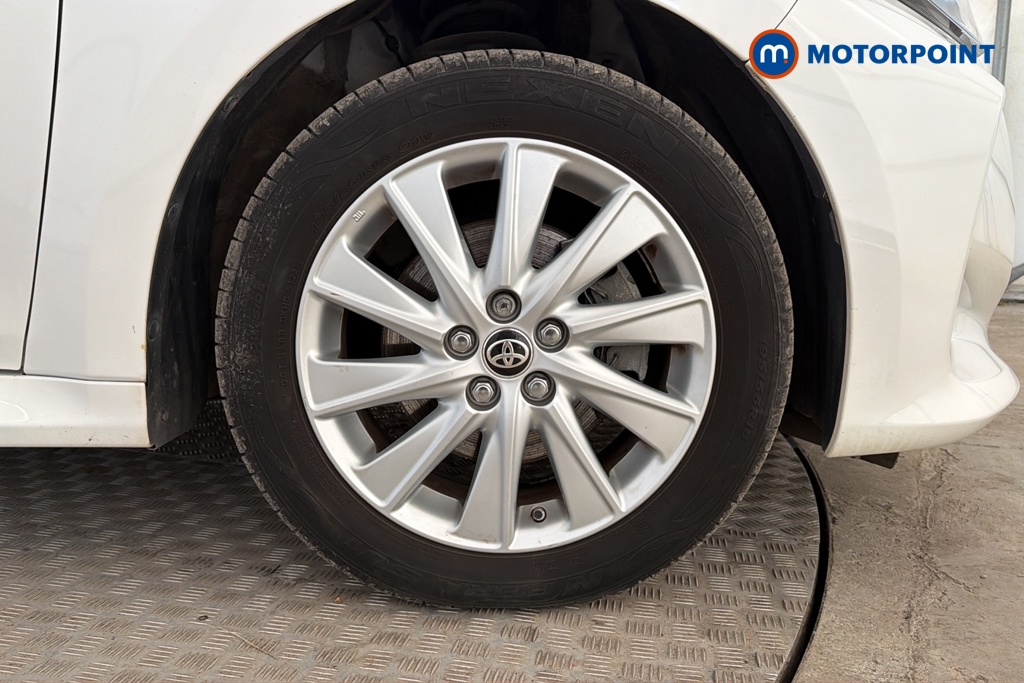 Toyota Yaris Icon Automatic Petrol-Electric Hybrid Hatchback - Stock Number (1682323) - 47th supplementary image