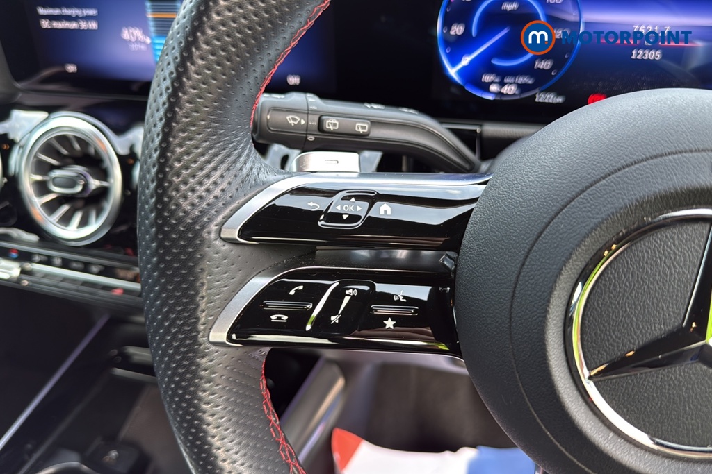 Mercedes-Benz EQA Amg Line Automatic Electric SUV - Stock Number (1682448) - 4th supplementary image
