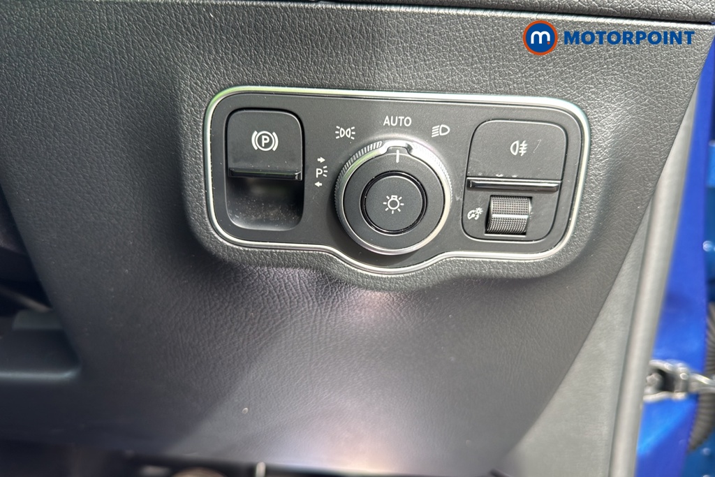 Mercedes-Benz EQA Amg Line Automatic Electric SUV - Stock Number (1682448) - 11th supplementary image