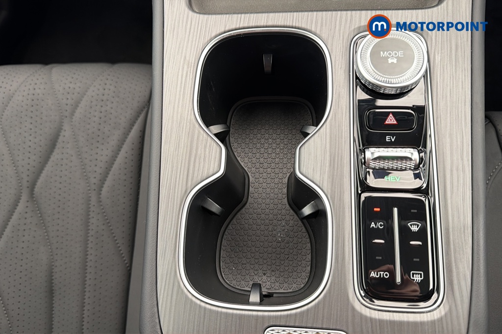 Chery Tiggo 8 Summit Automatic Petrol Plug-In Hybrid SUV - Stock Number (1682699) - 16th supplementary image
