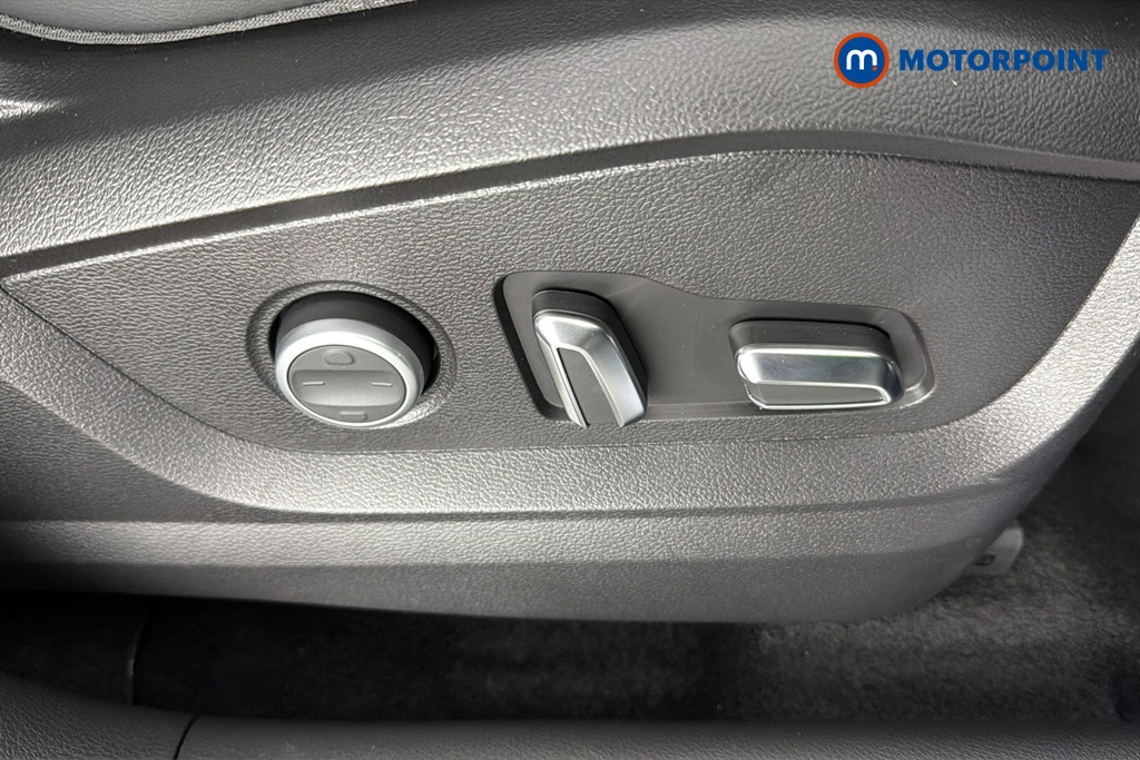 Chery Tiggo 8 Summit Automatic Petrol Plug-In Hybrid SUV - Stock Number (1682759) - 23rd supplementary image