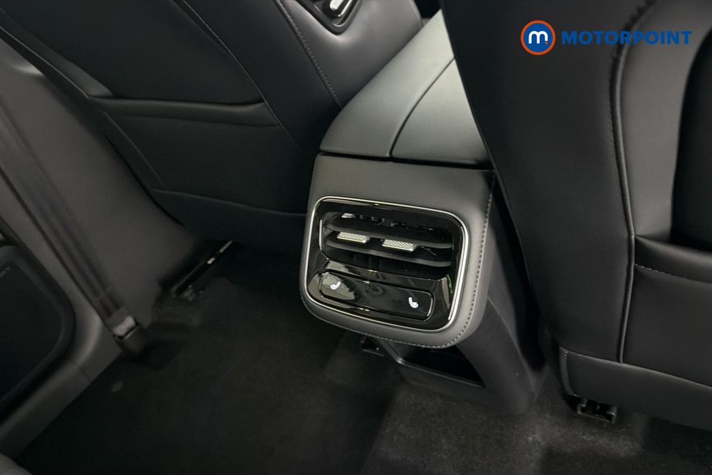 Chery Tiggo 8 Summit Automatic Petrol Plug-In Hybrid SUV - Stock Number (1682759) - 28th supplementary image