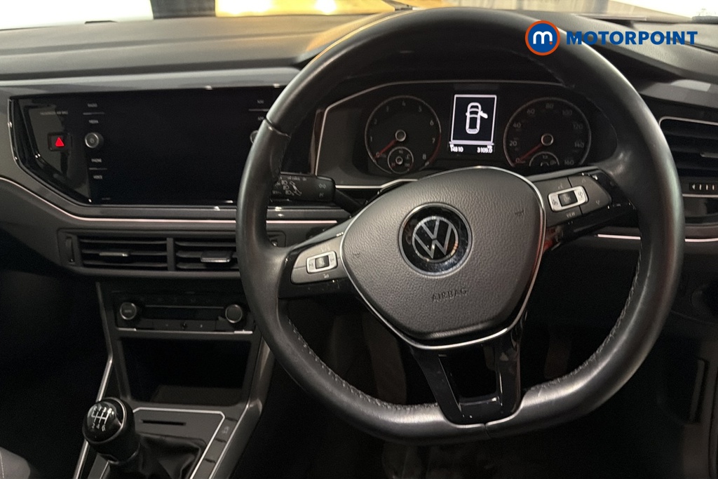 Volkswagen Polo SEL Manual Petrol Hatchback - Stock Number (1682936) - 2nd supplementary image