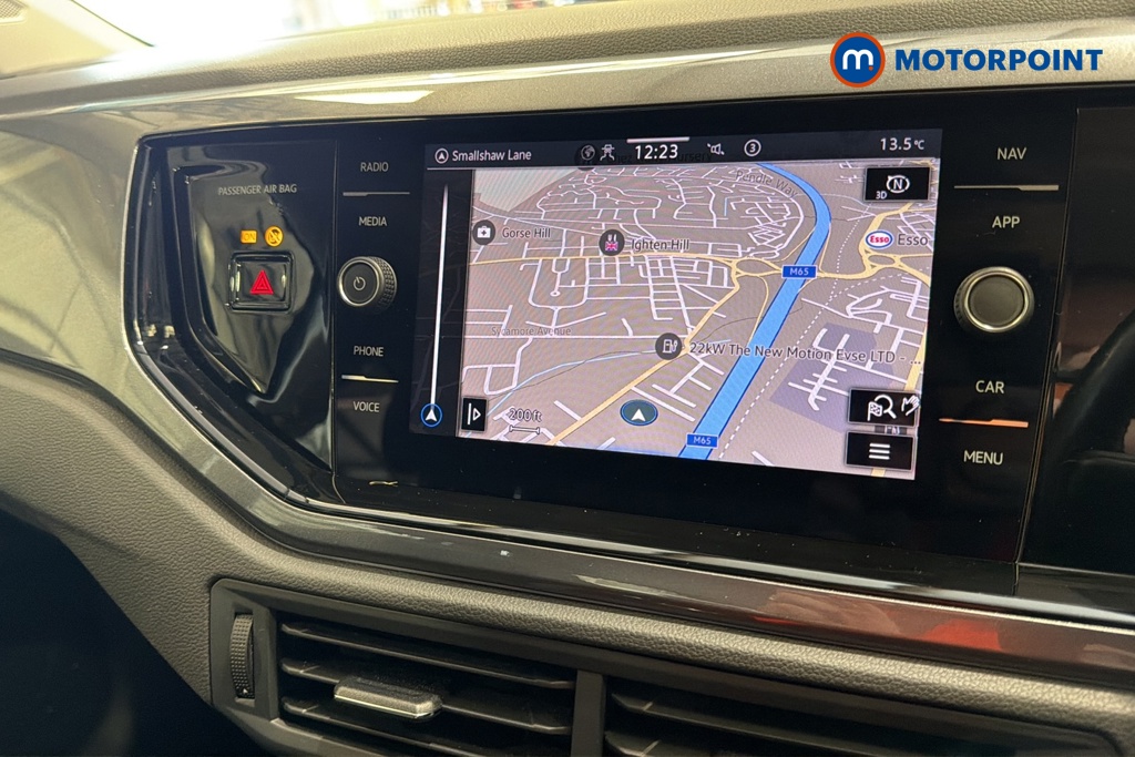 Volkswagen Polo SEL Manual Petrol Hatchback - Stock Number (1682936) - 9th supplementary image