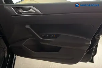 Volkswagen Polo SEL Manual Petrol Hatchback - Stock Number (1682936) - 18th supplementary image