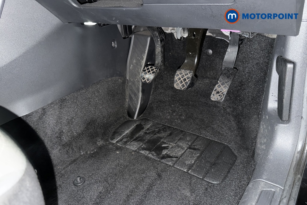 Volkswagen Polo SEL Manual Petrol Hatchback - Stock Number (1682936) - 24th supplementary image