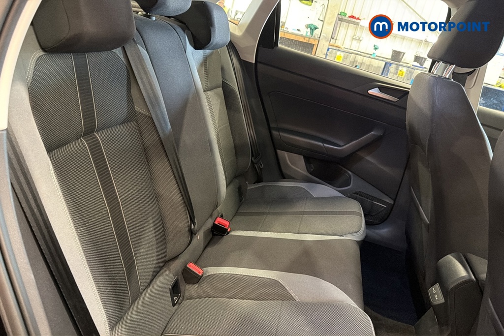 Volkswagen Polo SEL Manual Petrol Hatchback - Stock Number (1682936) - 25th supplementary image