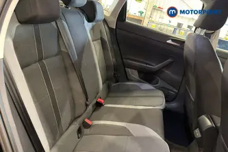 Volkswagen Polo SEL Manual Petrol Hatchback - Stock Number (1682936) - 25th supplementary image