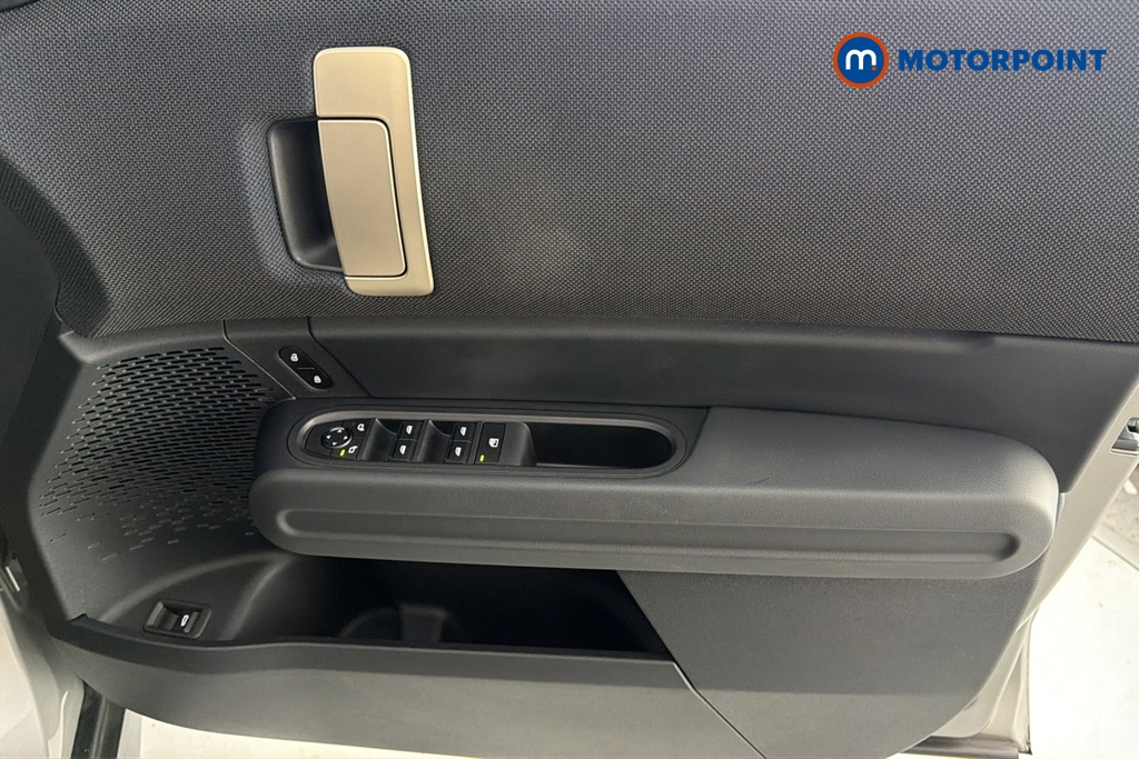 Mini Countryman C Classic Automatic Petrol SUV - Stock Number (1682940) - 18th supplementary image