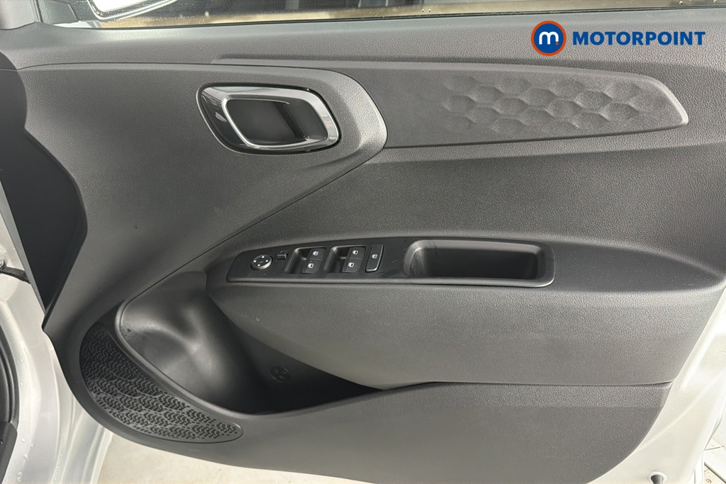 Hyundai I10 Premium Automatic Petrol Hatchback - Stock Number (1683050) - 18th supplementary image