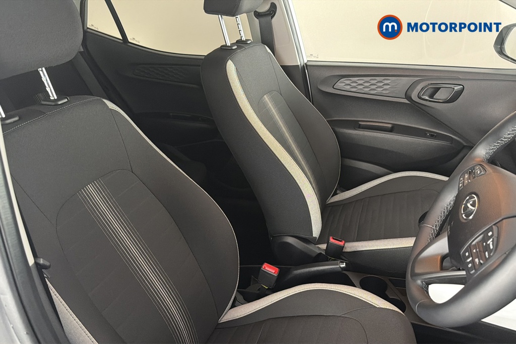 Hyundai I10 Premium Automatic Petrol Hatchback - Stock Number (1683050) - 22nd supplementary image