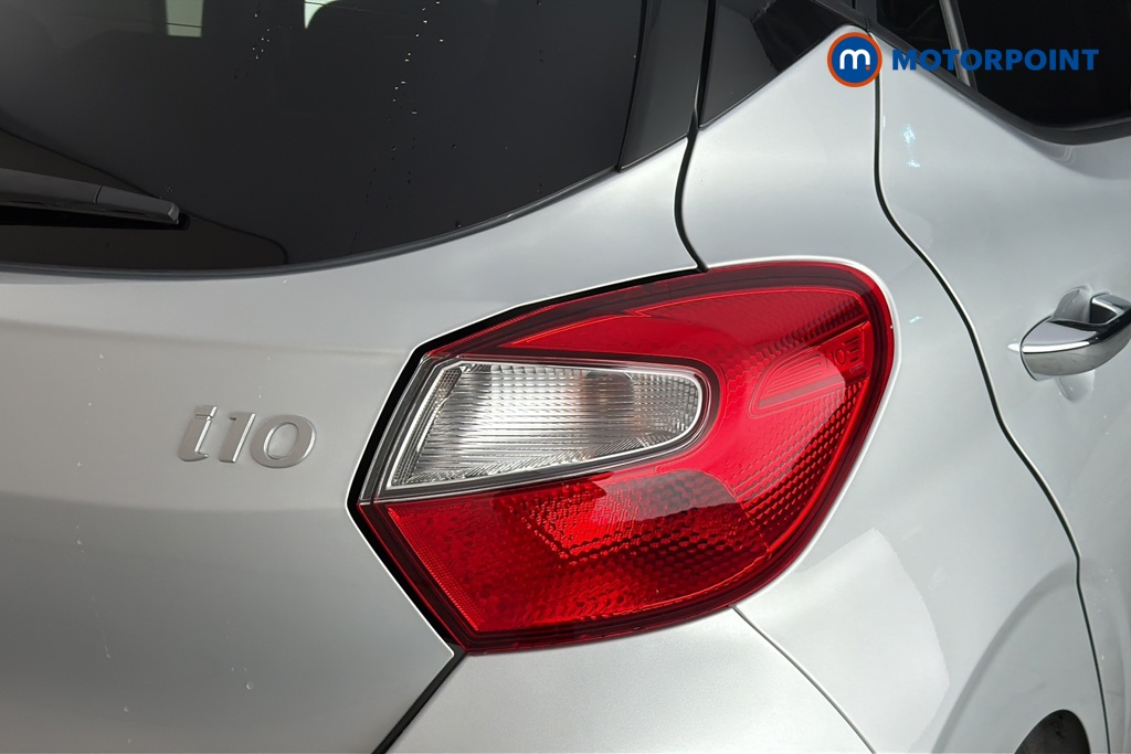 Hyundai I10 Premium Automatic Petrol Hatchback - Stock Number (1683050) - 36th supplementary image