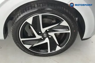 Hyundai I10 Premium Automatic Petrol Hatchback - Stock Number (1683050) - 47th supplementary image