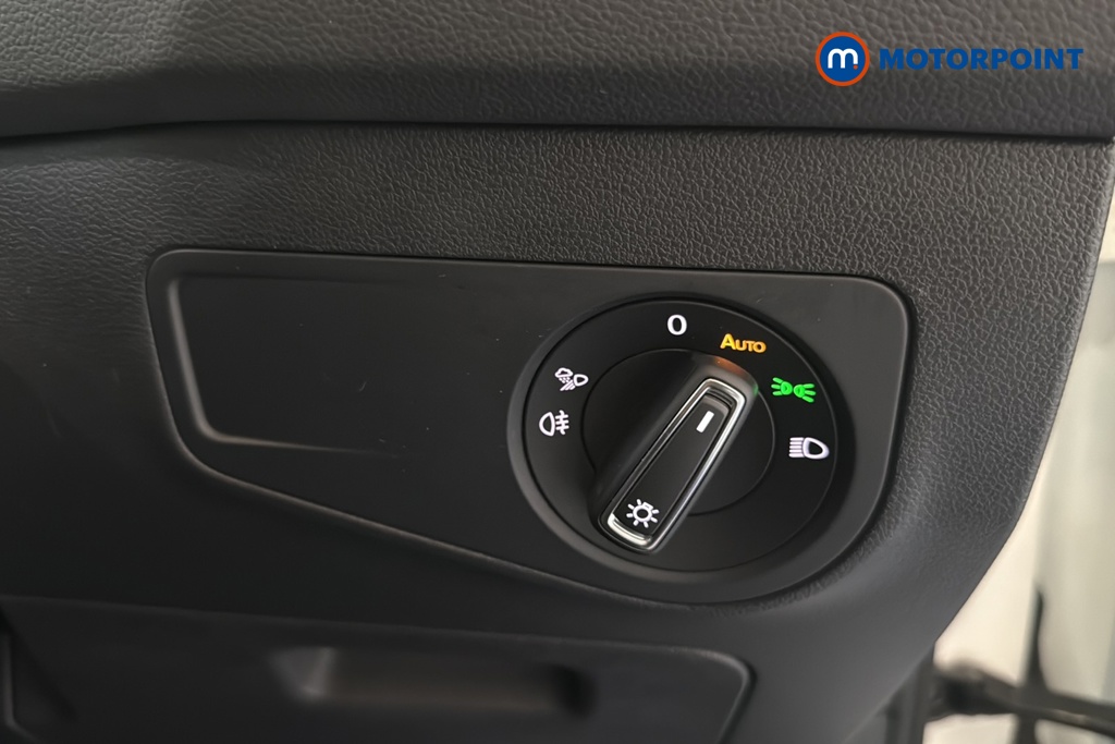 Volkswagen Tiguan Elegance Automatic Petrol Plug-In Hybrid SUV - Stock Number (1683089) - 7th supplementary image