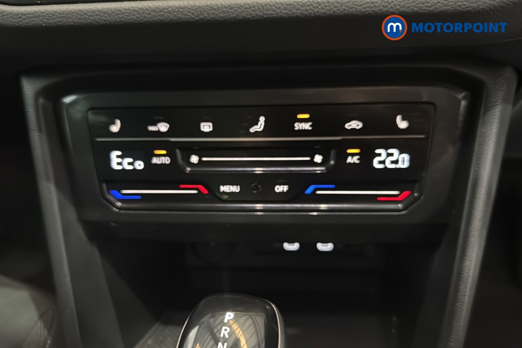 Volkswagen Tiguan Elegance Automatic Petrol Plug-In Hybrid SUV - Stock Number (1683089) - 9th supplementary image