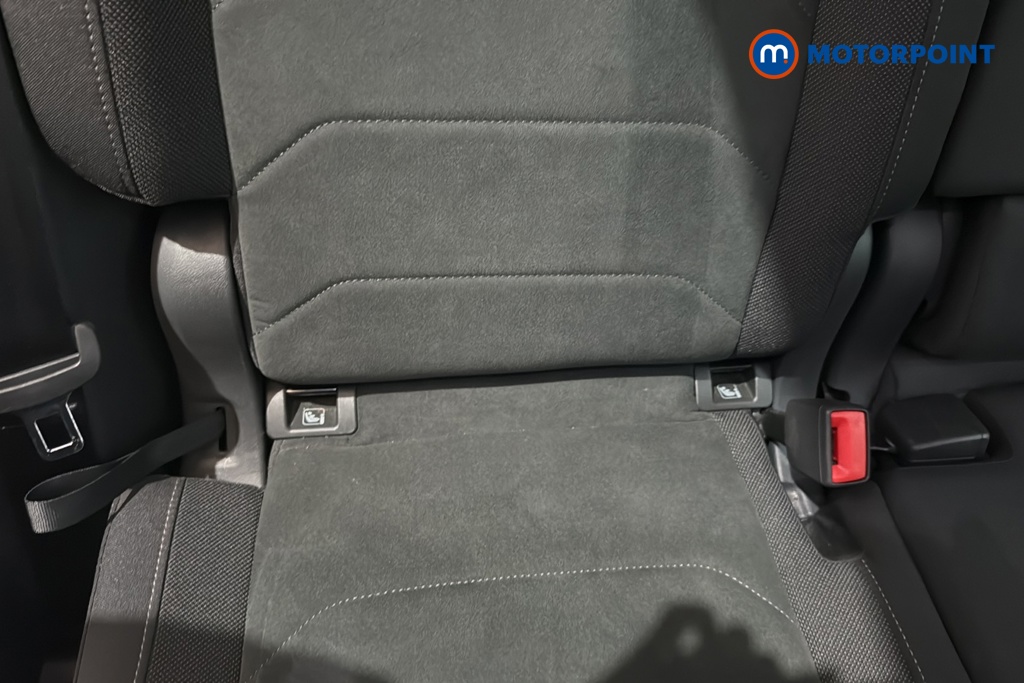 Volkswagen Tiguan Elegance Automatic Petrol Plug-In Hybrid SUV - Stock Number (1683089) - 27th supplementary image