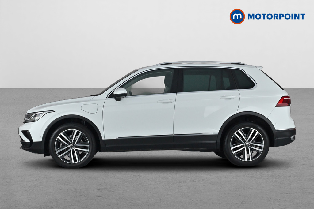 Volkswagen Tiguan Elegance Automatic Petrol Plug-In Hybrid SUV - Stock Number (1683089) - Drivers side