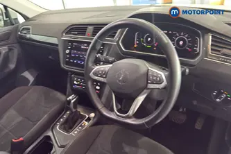 Volkswagen Tiguan Elegance Automatic Petrol Plug-In Hybrid SUV - Stock Number (1683089) - 1st supplementary image