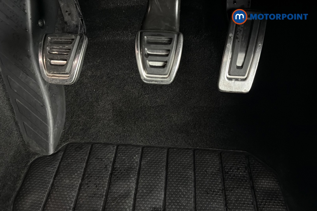 Volkswagen Polo R-Line Manual Petrol Hatchback - Stock Number (1683103) - 24th supplementary image