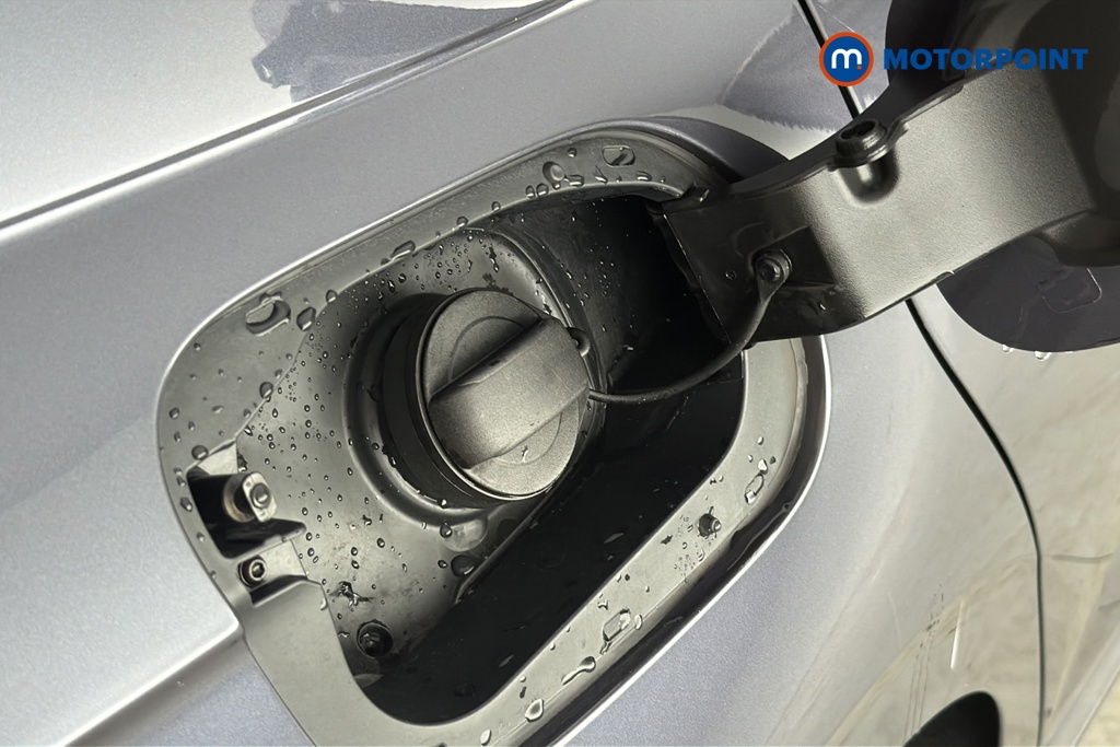 Volkswagen Polo R-Line Manual Petrol Hatchback - Stock Number (1683103) - 41st supplementary image