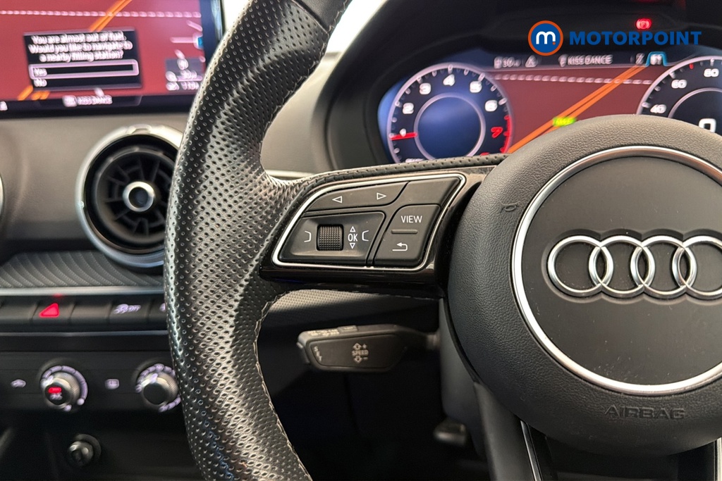 Audi Q2 Black Edition Manual Petrol SUV - Stock Number (1683182) - 4th supplementary image