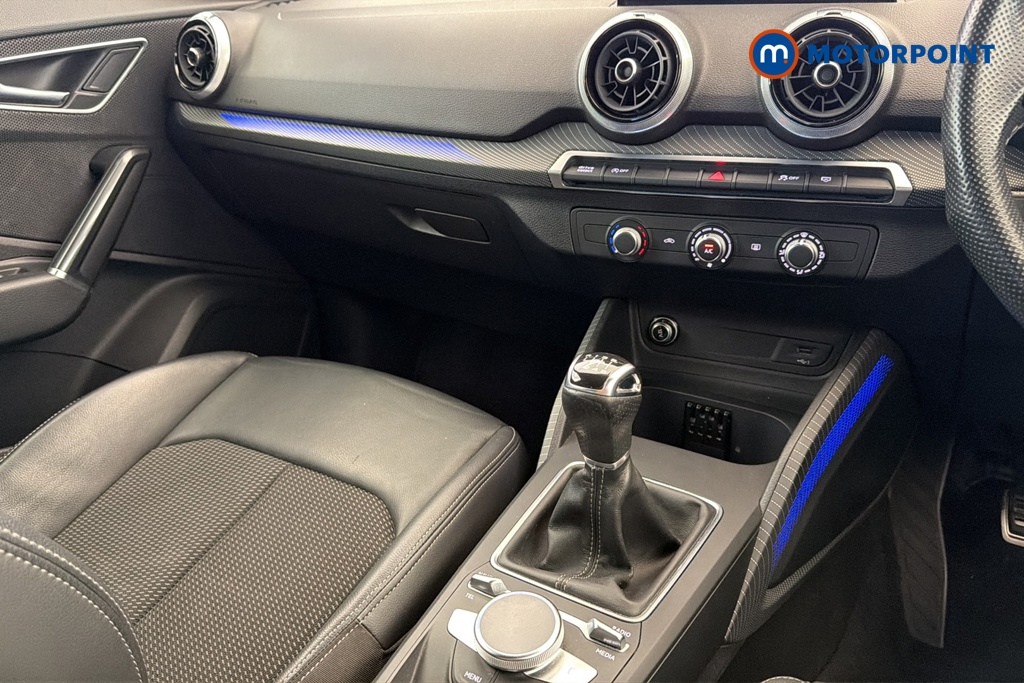 Audi Q2 Black Edition Manual Petrol SUV - Stock Number (1683182) - 15th supplementary image