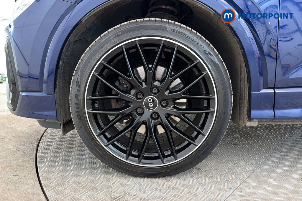 Audi Q2 Black Edition Manual Petrol SUV - Stock Number (1683182) - 44th supplementary image