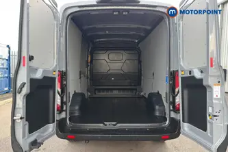 Ford Transit Limited Automatic Diesel Medium Roof Van - Stock Number (1683332) - 30th supplementary image