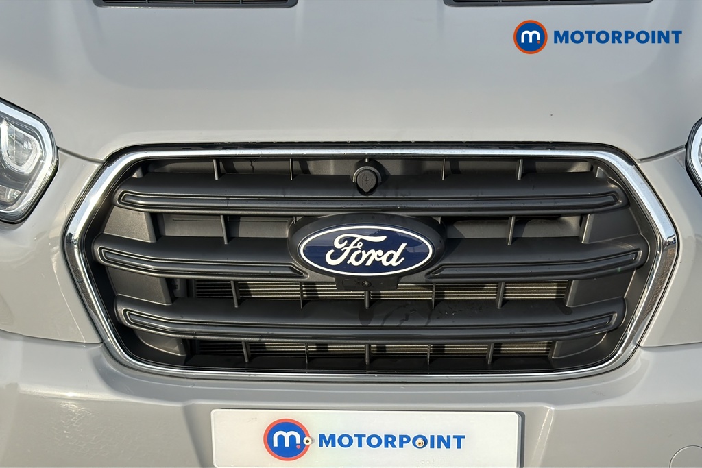 Ford Transit Limited Automatic Diesel Medium Roof Van - Stock Number (1683332) - 43rd supplementary image