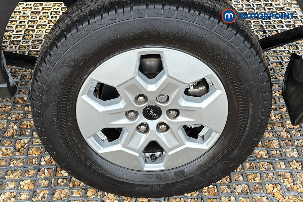 Ford Transit Limited Automatic Diesel Medium Roof Van - Stock Number (1683332) - 45th supplementary image