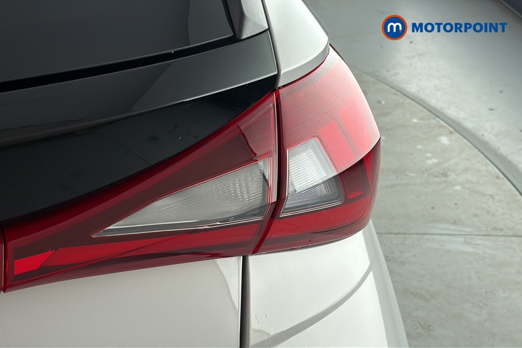 Hyundai I20 Tech Line Automatic Petrol Hatchback - Stock Number (1683609) - 36th supplementary image