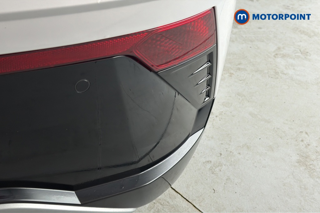 Hyundai I20 Tech Line Automatic Petrol Hatchback - Stock Number (1683609) - 39th supplementary image