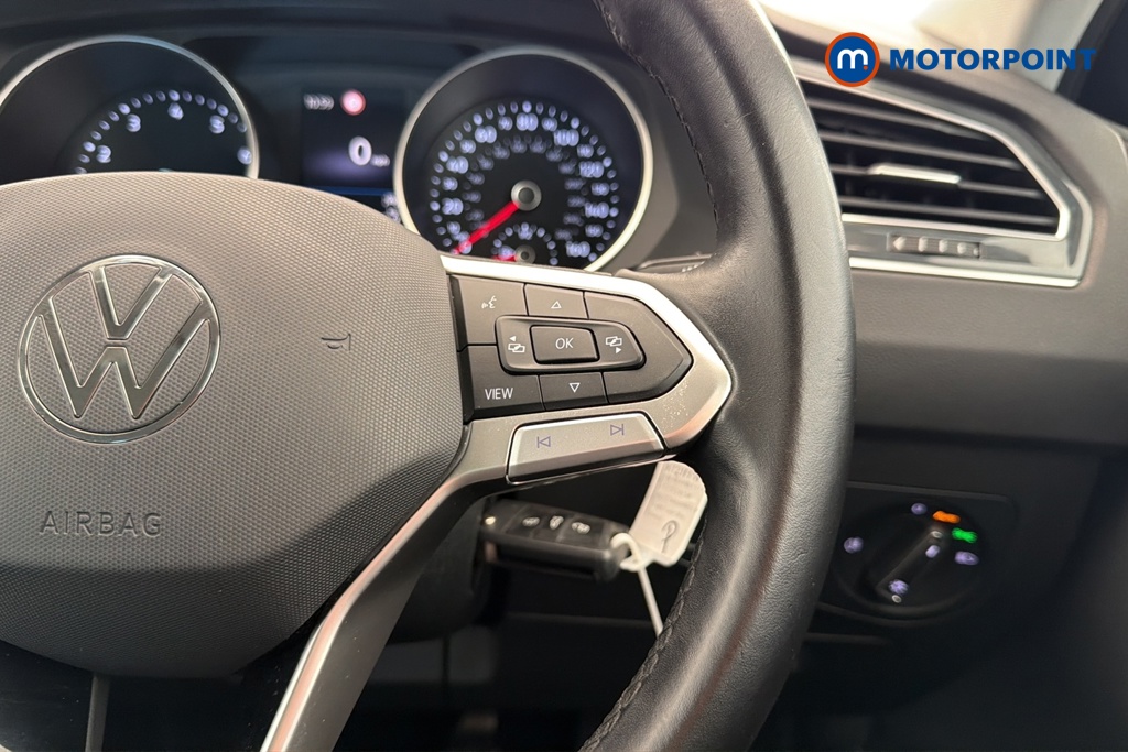 Volkswagen Tiguan Life Manual Petrol SUV - Stock Number (1684133) - 3rd supplementary image