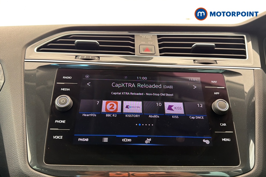 Volkswagen Tiguan Life Manual Petrol SUV - Stock Number (1684133) - 8th supplementary image