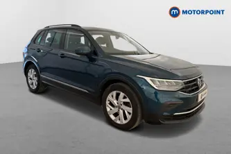 Volkswagen Tiguan Life Manual Petrol SUV - Stock Number (1684133) - Drivers side front corner
