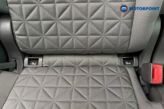 Volkswagen Tiguan Life Manual Petrol SUV - Stock Number (1684133) - 27th supplementary image