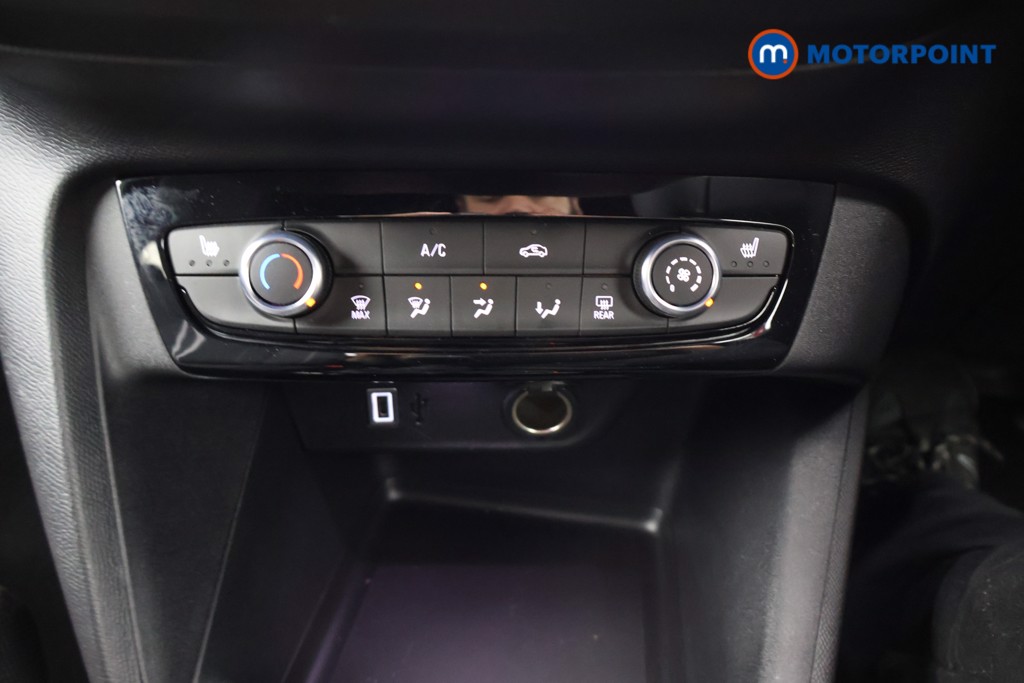 Vauxhall Corsa YES Manual Petrol Hatchback - Stock Number (1639841) - 8th supplementary image